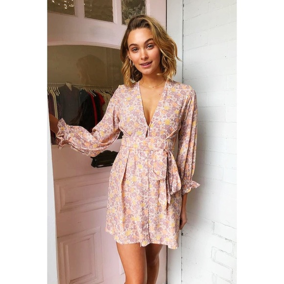 Faithfull the Brand Dresses & Skirts - FAITHFULL THE BRAND Palmaro Zoella Floral Dress
